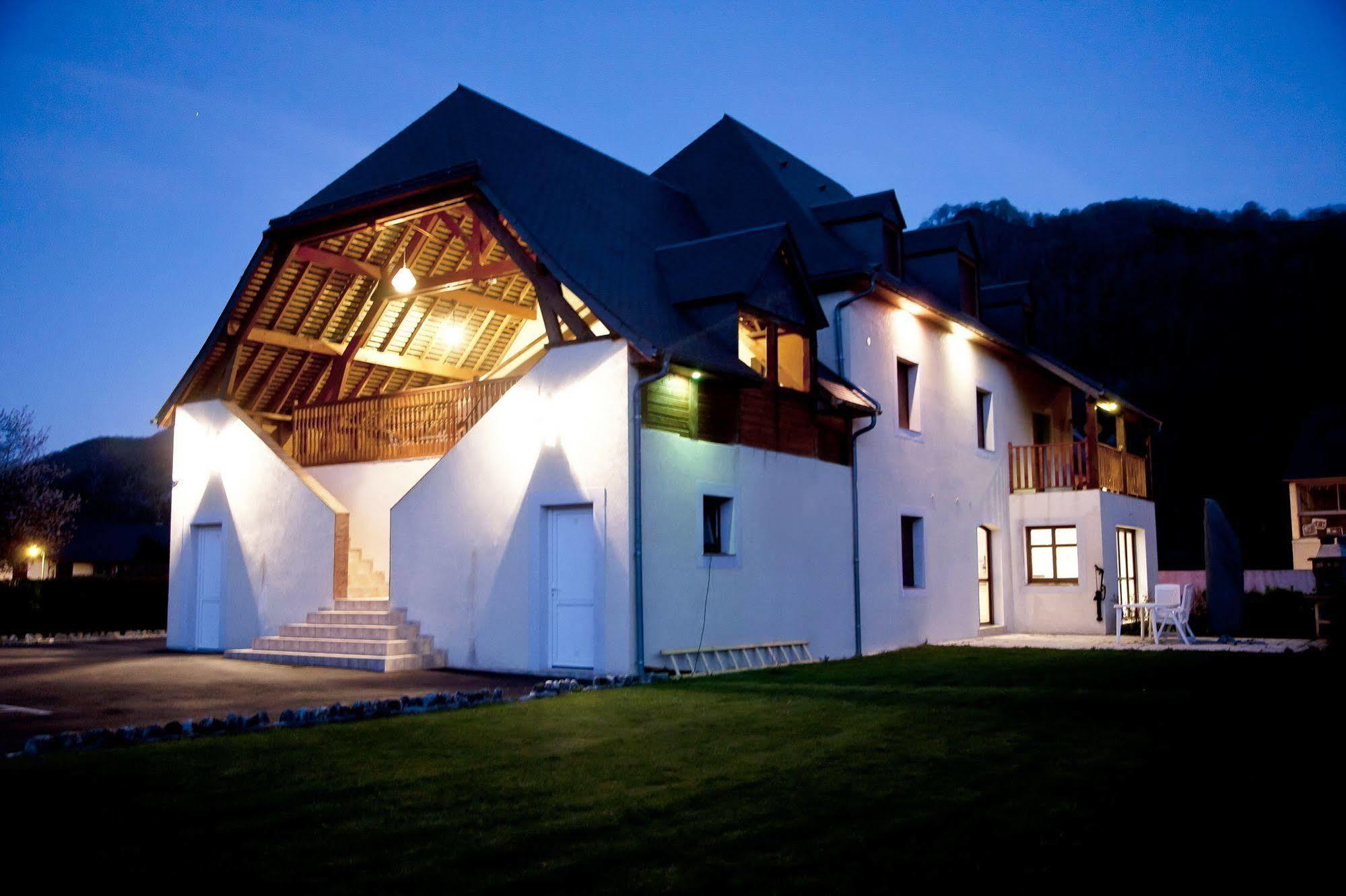 Gites Estives D'Arrens Cauterets Exterior photo